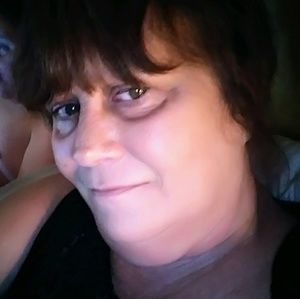 Meet your Posher, Deb